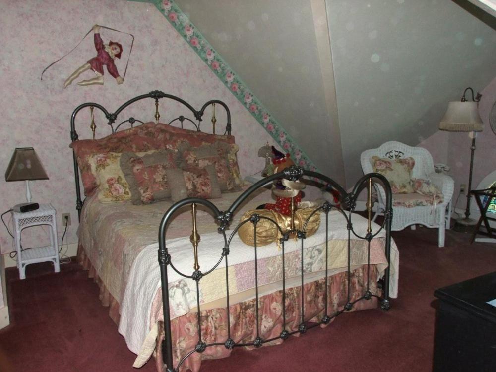 Robin'S Nest Bed & Breakfast San Andreas Ruang foto