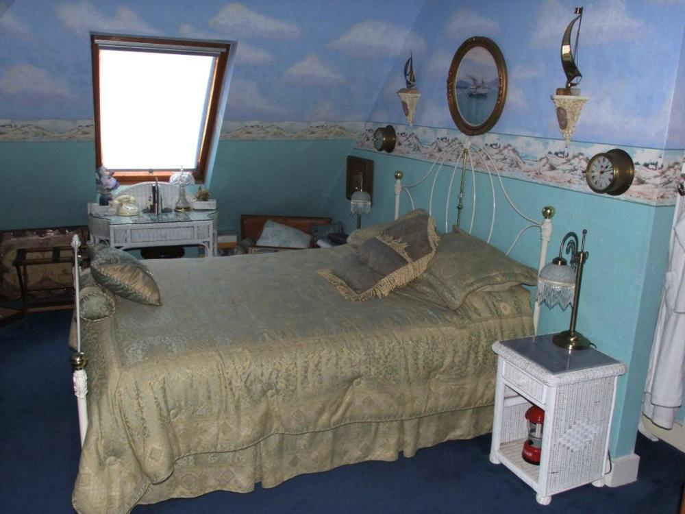 Robin'S Nest Bed & Breakfast San Andreas Ruang foto