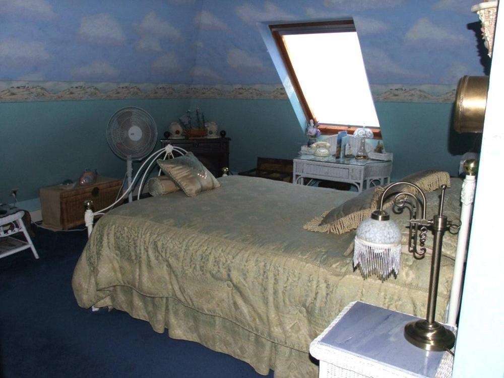 Robin'S Nest Bed & Breakfast San Andreas Ruang foto