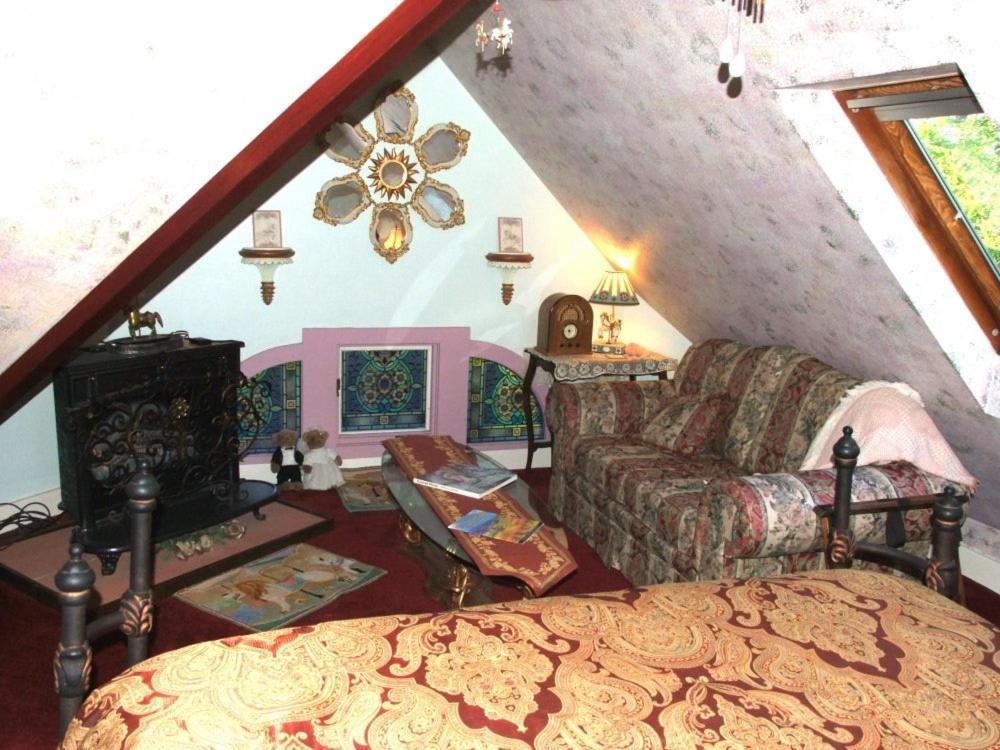 Robin'S Nest Bed & Breakfast San Andreas Ruang foto