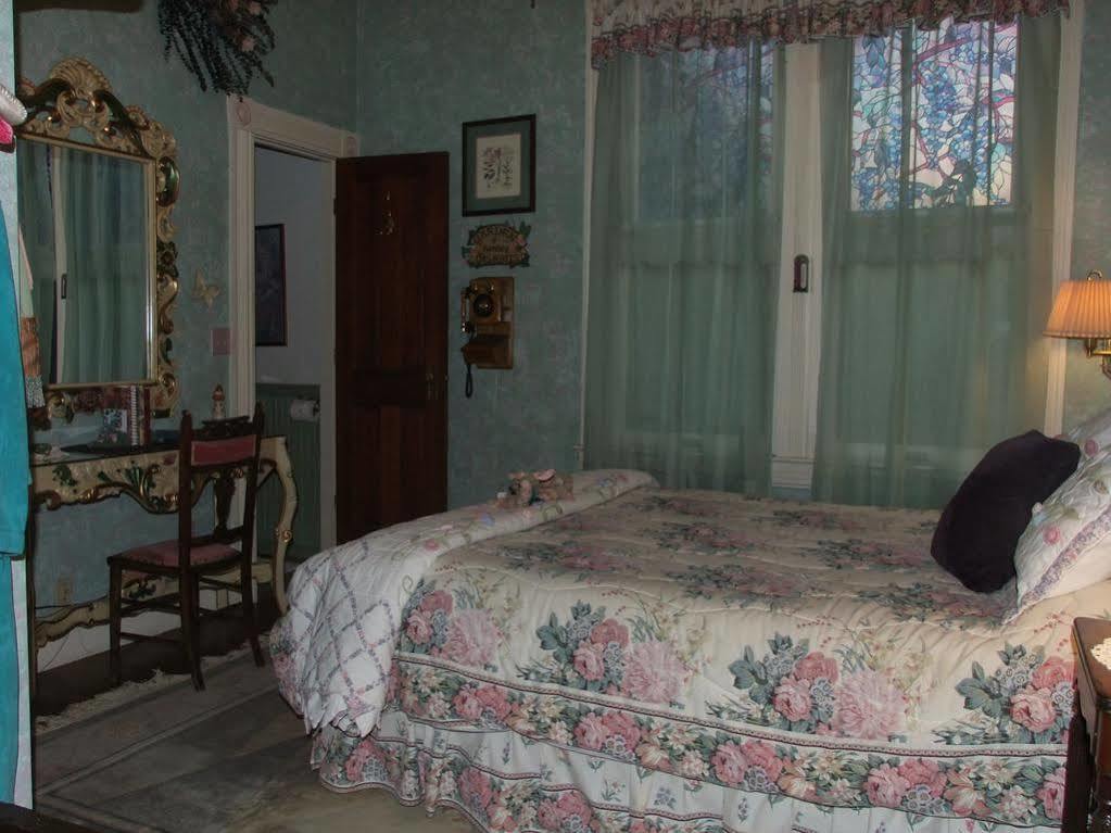 Robin'S Nest Bed & Breakfast San Andreas Bagian luar foto