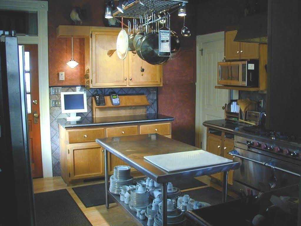 Robin'S Nest Bed & Breakfast San Andreas Bagian luar foto