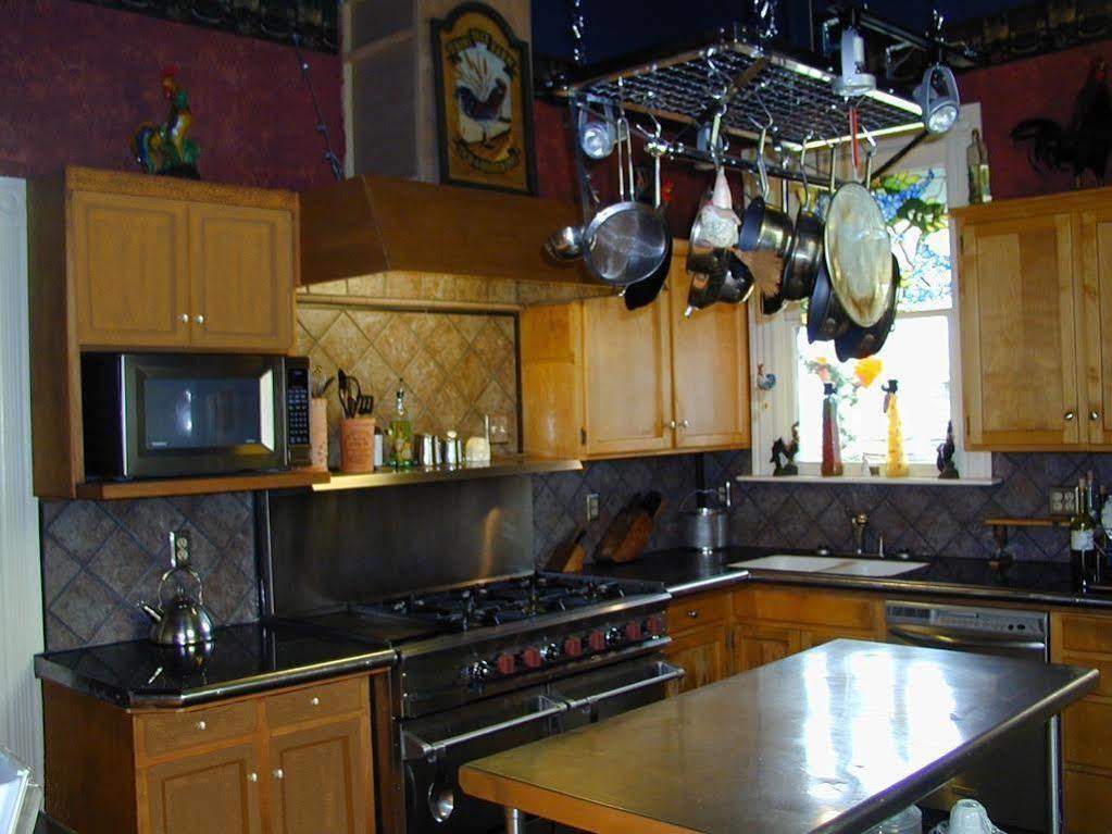 Robin'S Nest Bed & Breakfast San Andreas Bagian luar foto